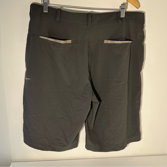 Nike Golf Tour Performance Dry Fit  Men’s Golf shorts - Picture 5 of 9